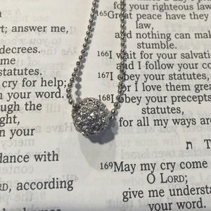 Rondel pendant with rhinestones necklace | offer in description